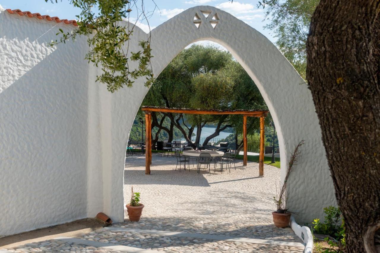 Hotel Cedrino